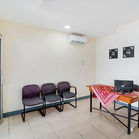 Oyo Life 3149 Guest House Ppli Bandung Exterior photo