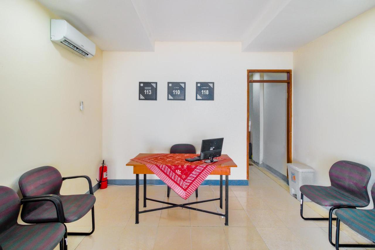 Oyo Life 3149 Guest House Ppli Bandung Exterior photo